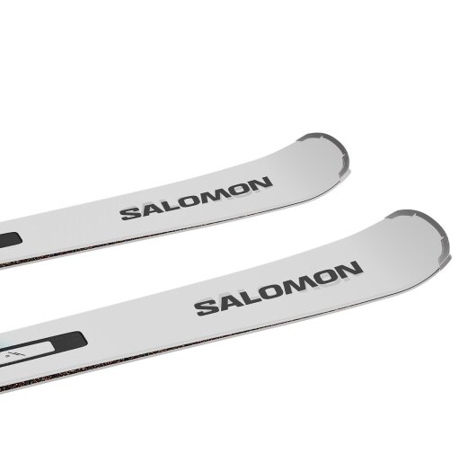SKI SET SALOMON ADDIKT PRO 76 + MI12 GW 25/26 predstavlja vrhunski on‑piste set dizajniran za napredne skijaše koji traže savršenu kombinaciju stabilnosti, agilnosti i responsivnosti na uređenim stazama.