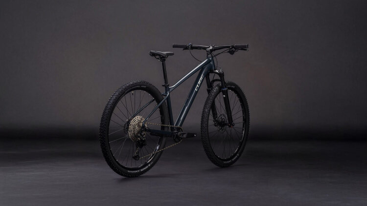 CUBE Attention Pro savršen je izbor za vozače koji žele pouzdan, moderan i svestran hardtail MTB.