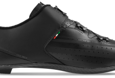 Karbonom ojačane cestovne cipele za maksimalnu učinkovitost