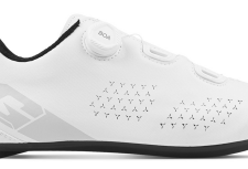 Cestovne cipele s BOA® L6 i karbon potplatom