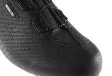 Cestovne cipele s BOA® L6 i karbon potplatom